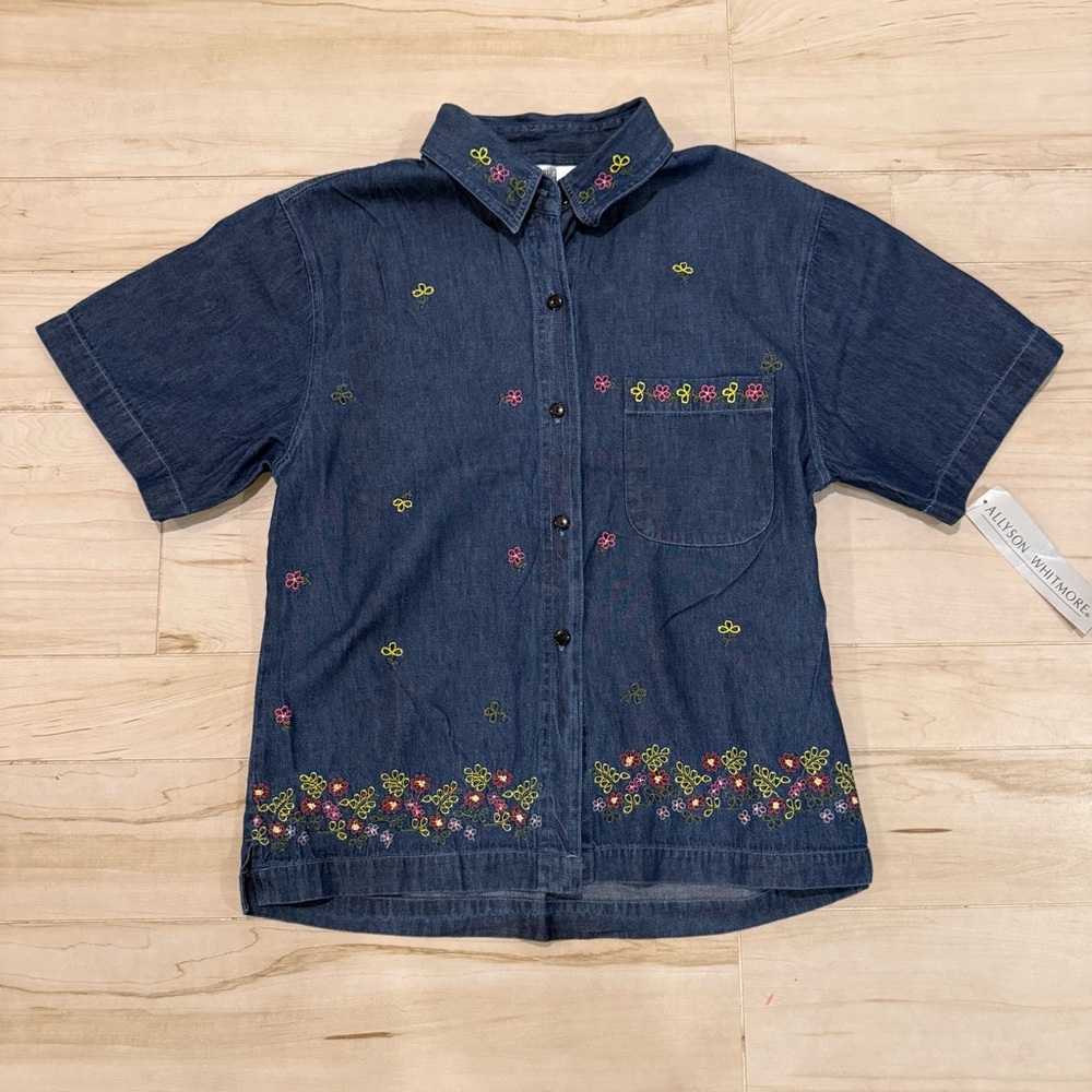 Vintage Allyson Whitmore Floral Embroidered Denim Camp Shirt Size S NWT